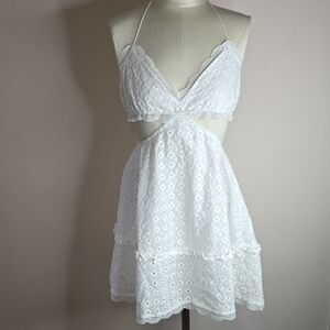 Forever 21 White Sleeveless Babydoll Dress